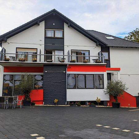 Hotel Ari Kaiserslautern Esterno foto