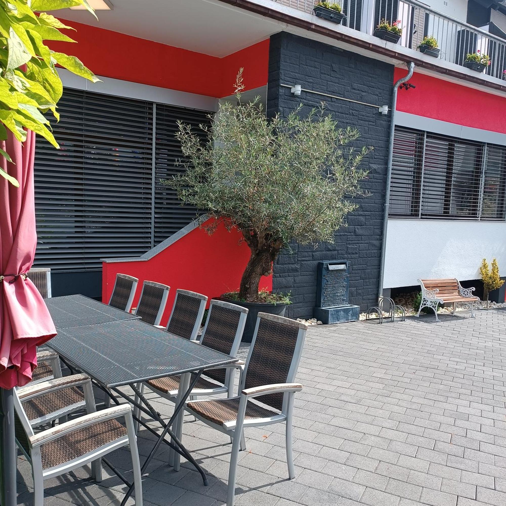 Hotel Ari Kaiserslautern Esterno foto